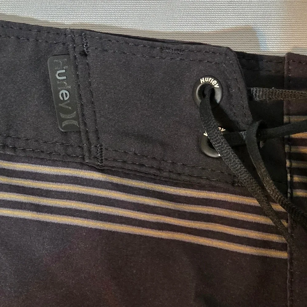 Hurley Board Shorts Mens 30 Black Sunset Phantom Striped Swim Trunks
